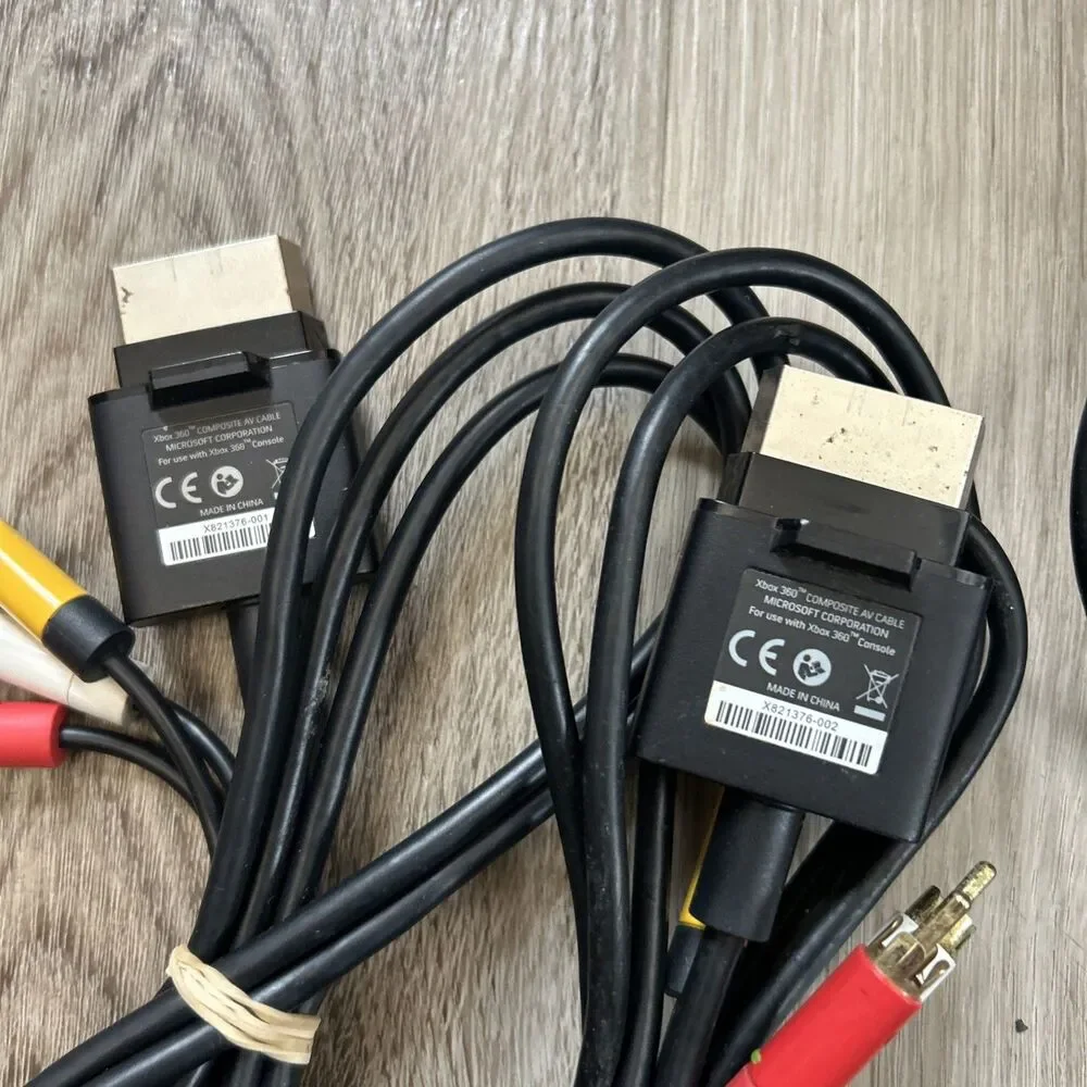 Microsoft Original Xbox & 360 Composite AV Cables Lot of 8 RCA Cords Tested